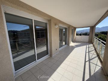 location appartement 4 pièces Marseille Bus