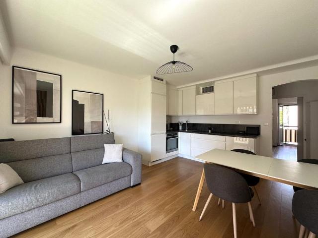 Location Appartement 4 pièces Meublé 62m² ROQUEBRUNE CAP MARTIN 06190