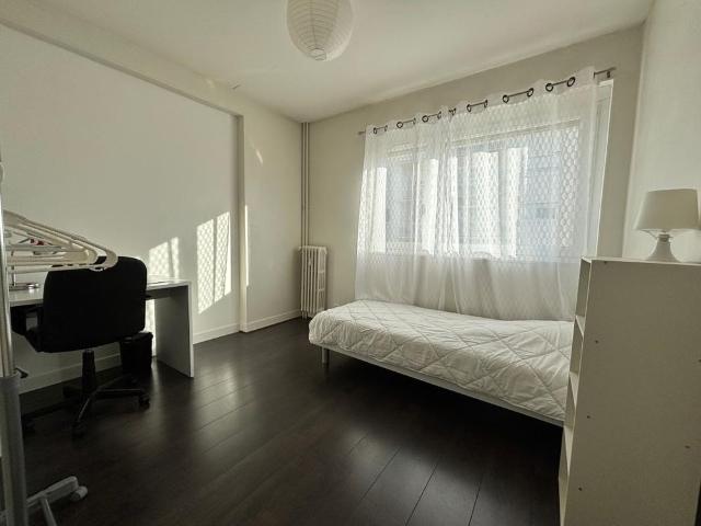 Location Appartement 4 pièces Meublé 73m² HEROUVILLE ST CLAIR 14200