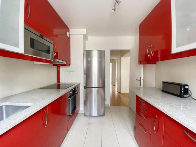 Location Appartement 4 pièces Meublé 85m² PARIS 1er