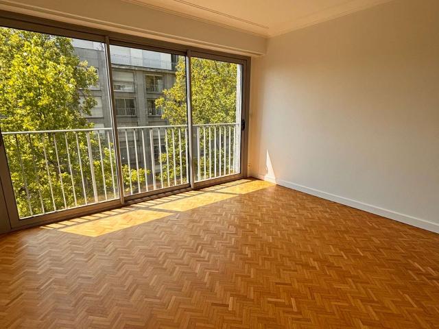 Location appartement 4 pièces Nantes Centre Ville 44