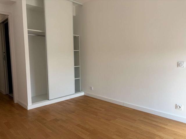 Location appartement 4 pièces Nantes Centre Ville 44