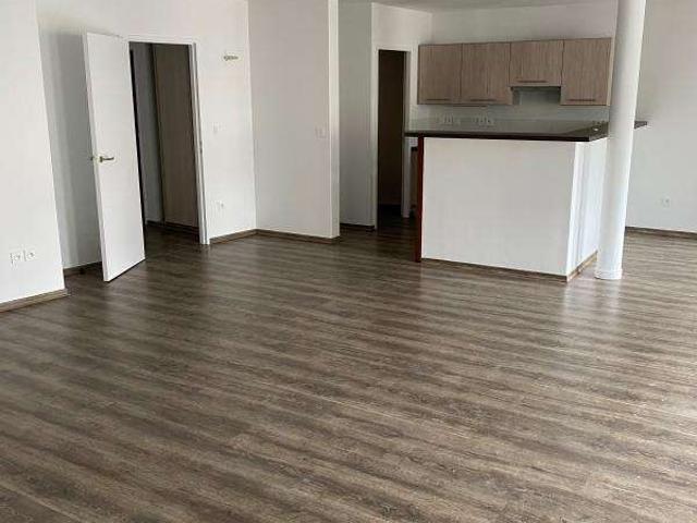 Location appartement 4 pièces Nantes Centre Ville 44
