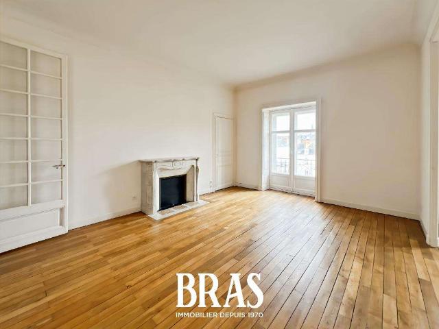 Location appartement 4 pièces Nantes Centre Ville 44