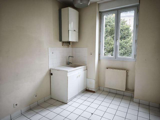 Location appartement 4 pièces Nantes Centre Ville 44