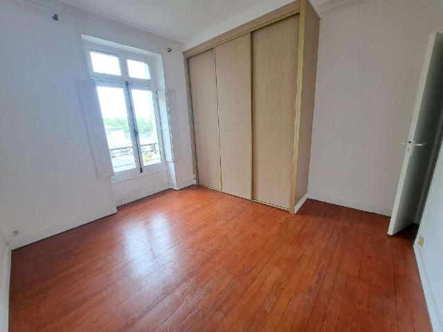 Location appartement 4 pièces Nantes Centre Ville 44