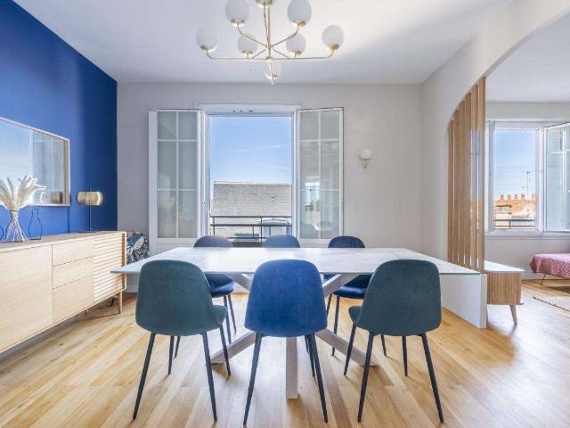Location appartement 4 pièces Nantes Centre Ville 44