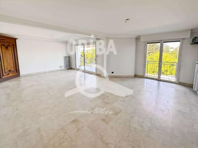 Location appartement 4 pièces Nantes Saint Clément Jardin des plantes 44