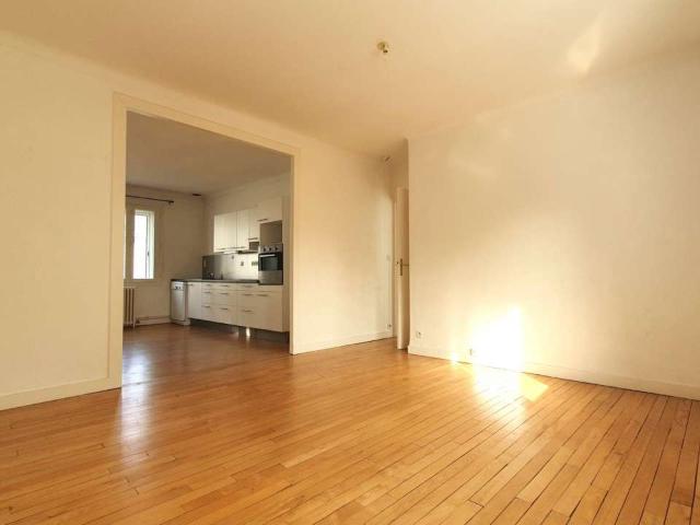 Location appartement 4 pièces Nantes Rond Point De Rennes 44