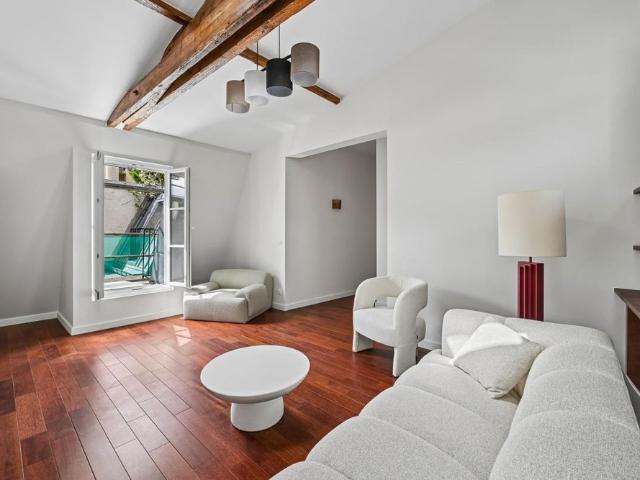 Location Appartement 4 pièces PARIS 16 75116