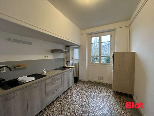 Location appartement 4 pièces Rennes Saint Helier 35