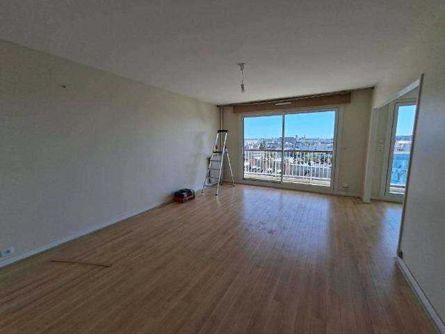 Location appartement 4 pièces Rennes Saint Helier 35