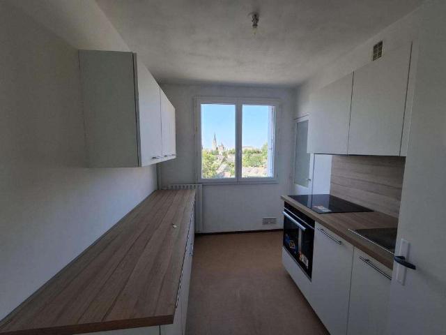 Location appartement 4 pièces Rennes Sainte Thérèse 35