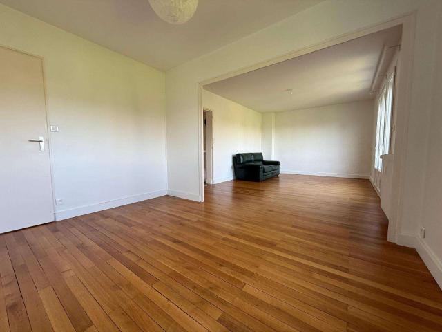Location appartement 4 pièces Saint Sébastien Sur Loire Martellière 44