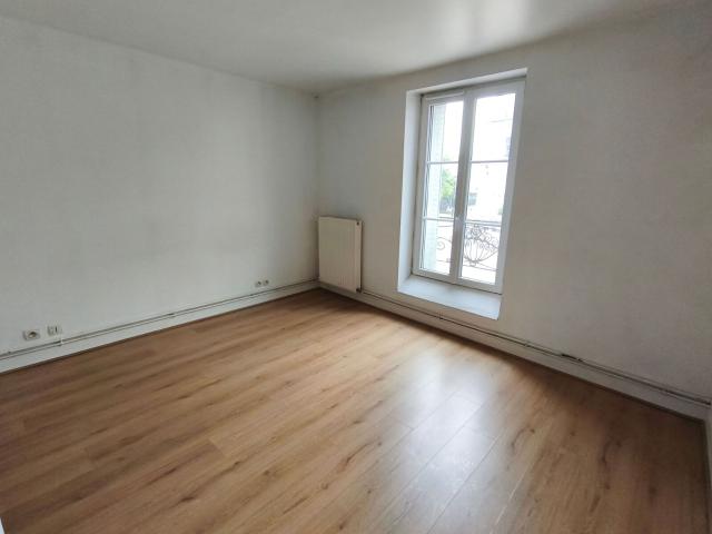 Location appartement, 53.53 m² T 3 à Groslay, 943 €
