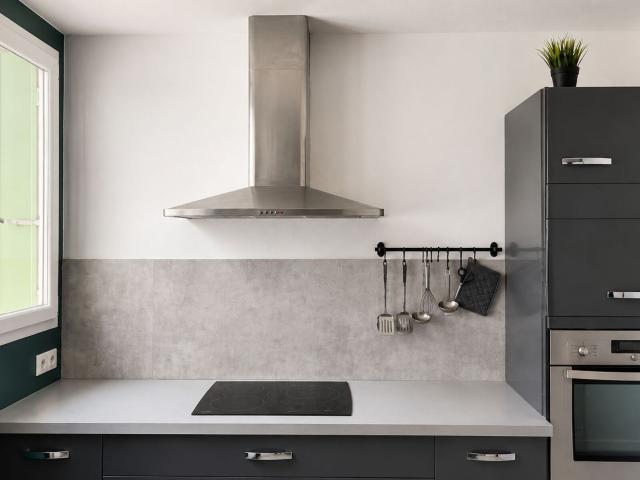 Location appartement, 53.78 m² T 2 à Marseille 10, 850 €