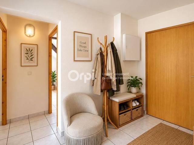 Location appartement, 53.31 m² T 3 à Albertville, 685 €