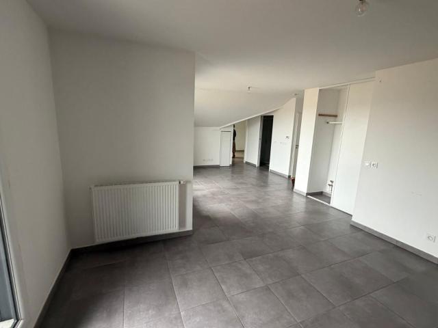 Location appartement, 51.1 m² T 2 à Valleiry, 1 300 €