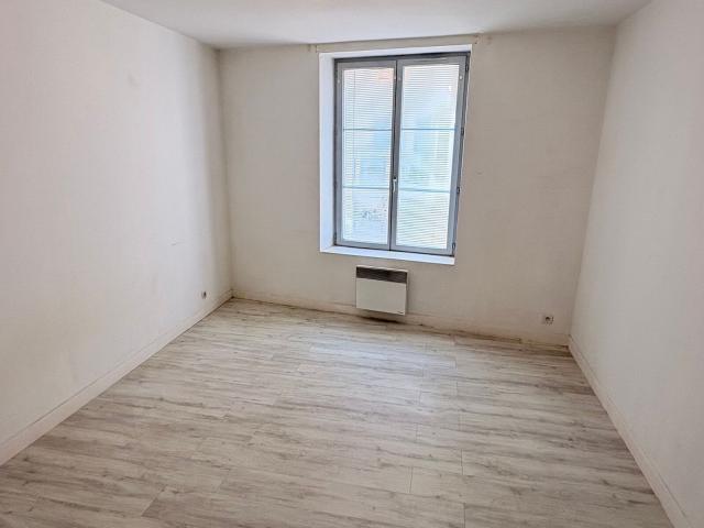 Location appartement, 51.28 m² T 2 à Lizy sur Ourcq, 643 €