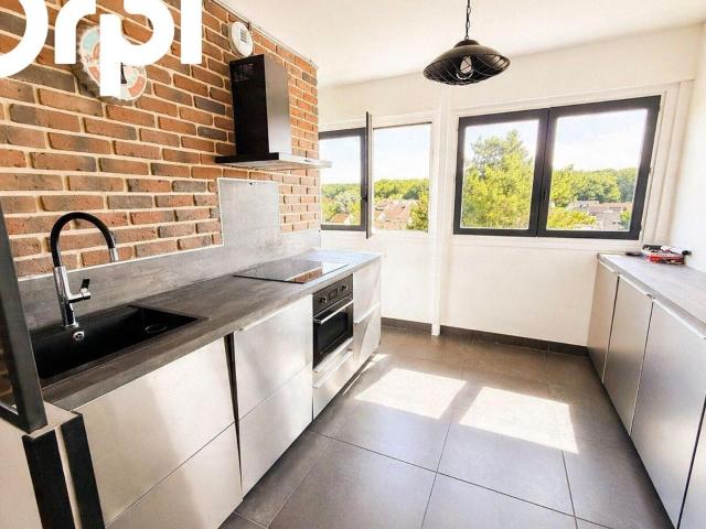 Location appartement, 52.4 m² T 2 à Bois d'Arcy, 1 050 €