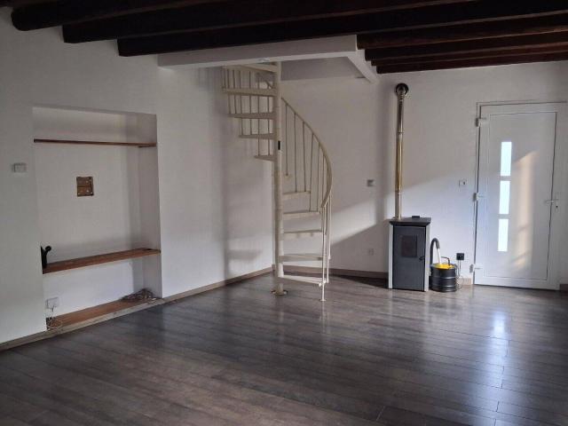 Location Appartement 52 m² à Argis 550 ¤ CC /mois