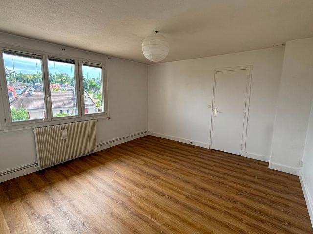 Location appartement, 52 m² T 2 à L'Haÿ les Roses, 964 €