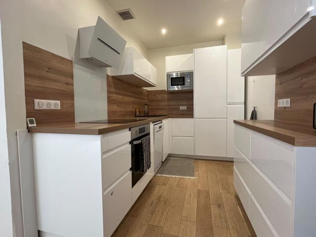Location appartement, 57.06 m² T 3 à Dijon, 930 €