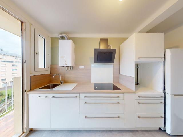 Location appartement, 57.1 m² T 3 à Rodez, 650 €