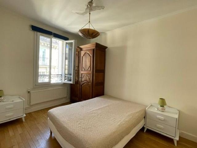 Location appartement, 54.8 m² T 3 à Paris 17, 1 990 €