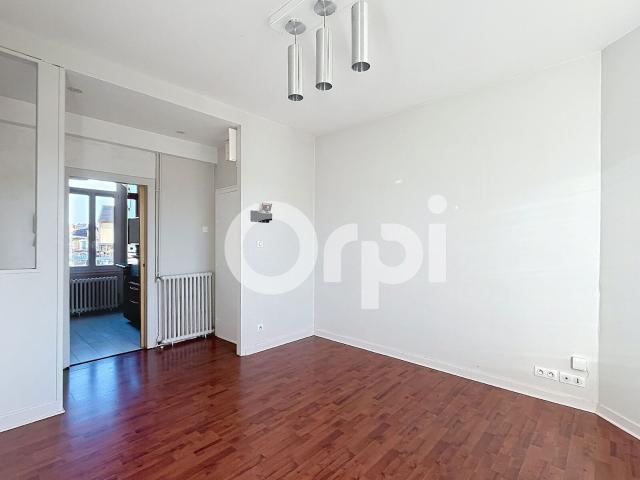 Location appartement, 54 m² T 3 à Brive la Gaillarde, 630 €