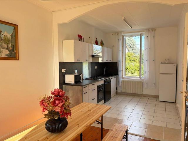 Location Appartement 55 m² à Pierre Bénite 930 ¤ CC /mois