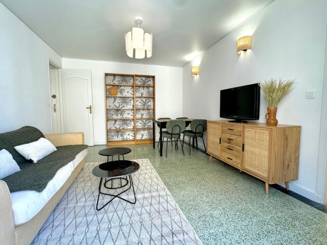 Location appartement, 55 m² T 3 à Bastia, 880 €