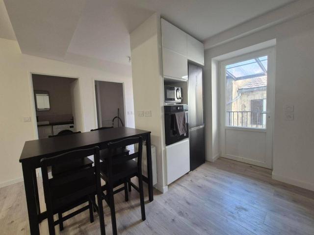 Location appartement 56.89 m² à Mâcon 71000 780 €