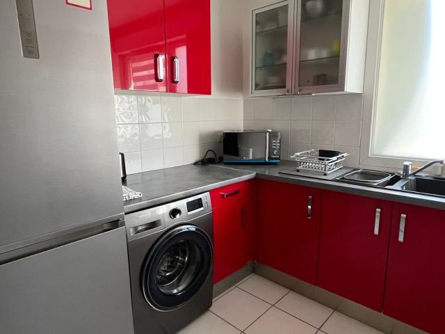 Location appartement, 58.6 m² T 3 à Pau, 800 €