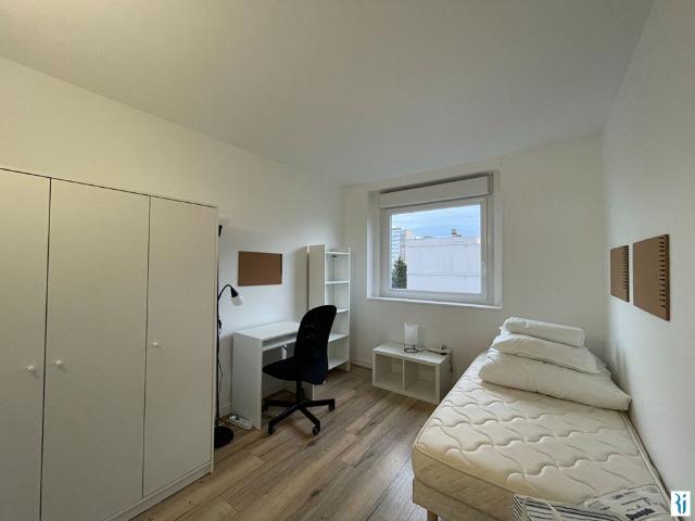 Location Appartement 5 pièces 66m²