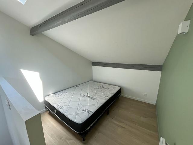 Location Appartement 5 pièces 68m² LILLE 59000