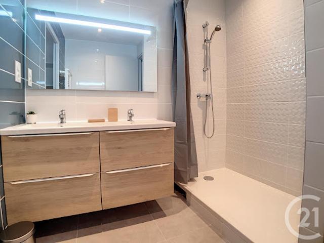 Location Appartement 5 pièces 70.83 m2 Montpellier