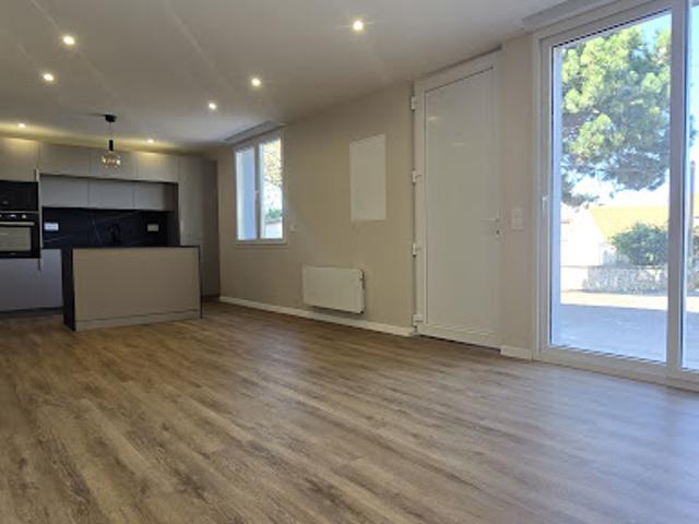 Location Appartement 5 pièces 77.96 m2 Limours