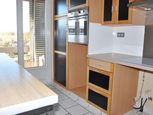 Location Appartement 5 pièces 76m² LAPALISSE 03120