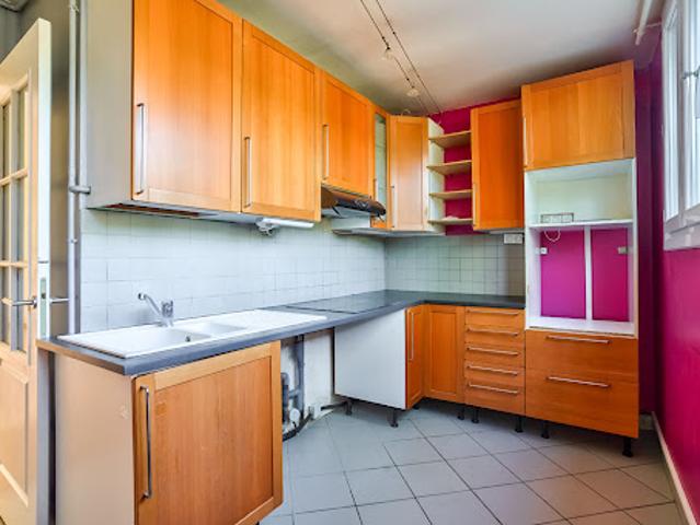 Location Appartement 5 pièces 80.86 m2 Le Vésinet