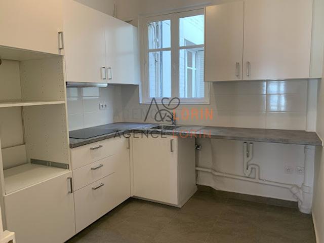 Location Appartement 5 pièces 81.3 m2 Le Vésinet