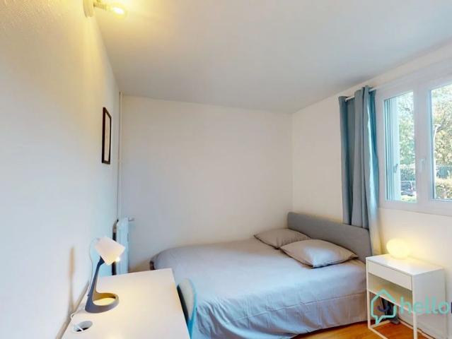 Location Appartement 5 pièces 81m² REIMS 51100