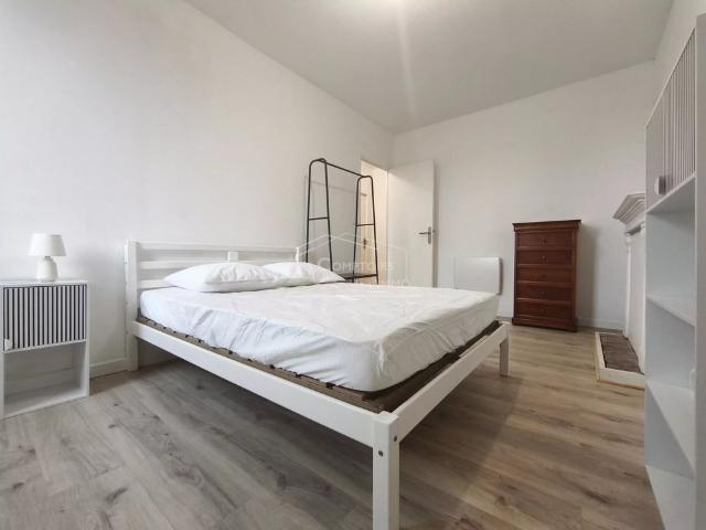 Location Appartement 5 pièces 82m² ST JOACHIM 44720