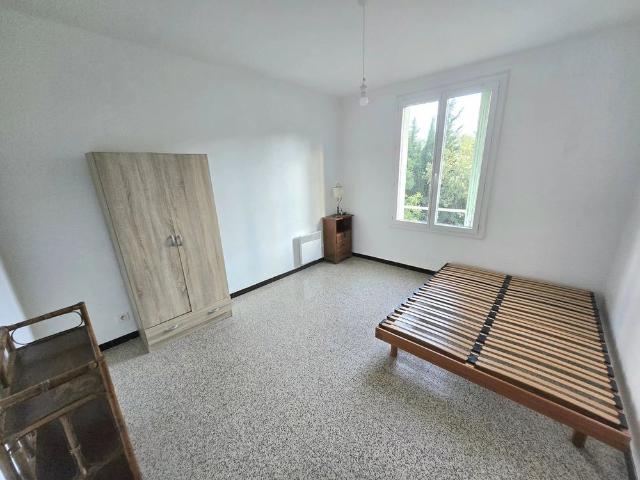 Location Appartement 5 pièces 87m² AIX EN PROVENCE 90ème