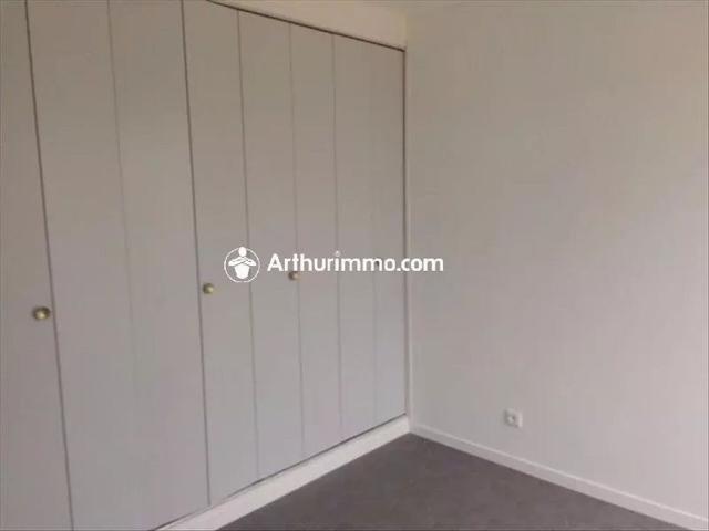 Location Appartement 5 pièces 84 m2 à Matha
