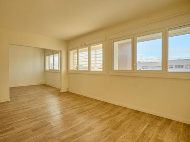 Location Appartement 5 pièces 85 m2 Gradignan