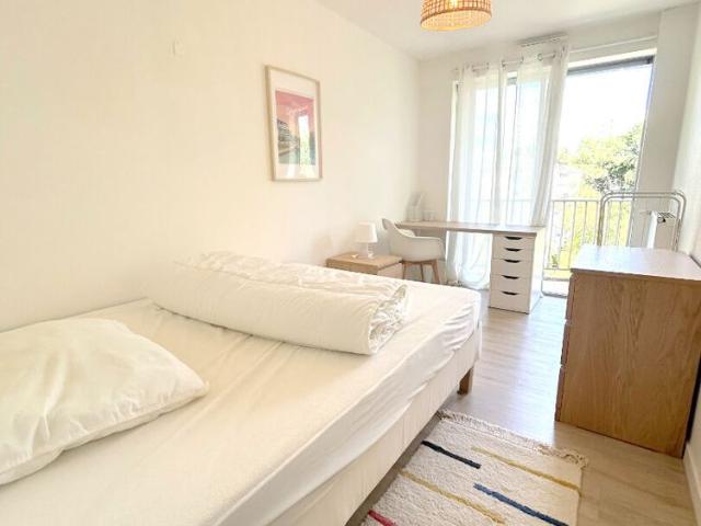 Location Appartement 5 pièces 85m²