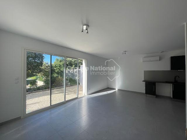 Location Appartement 5 pièces 88.85 m2 Blauvac