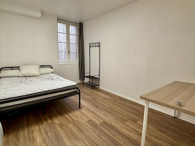 Location Appartement 5 pièces 90 m2 Castres