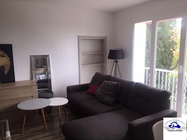 Location Appartement 5 pièces 90 m2 Sanary sur Mer